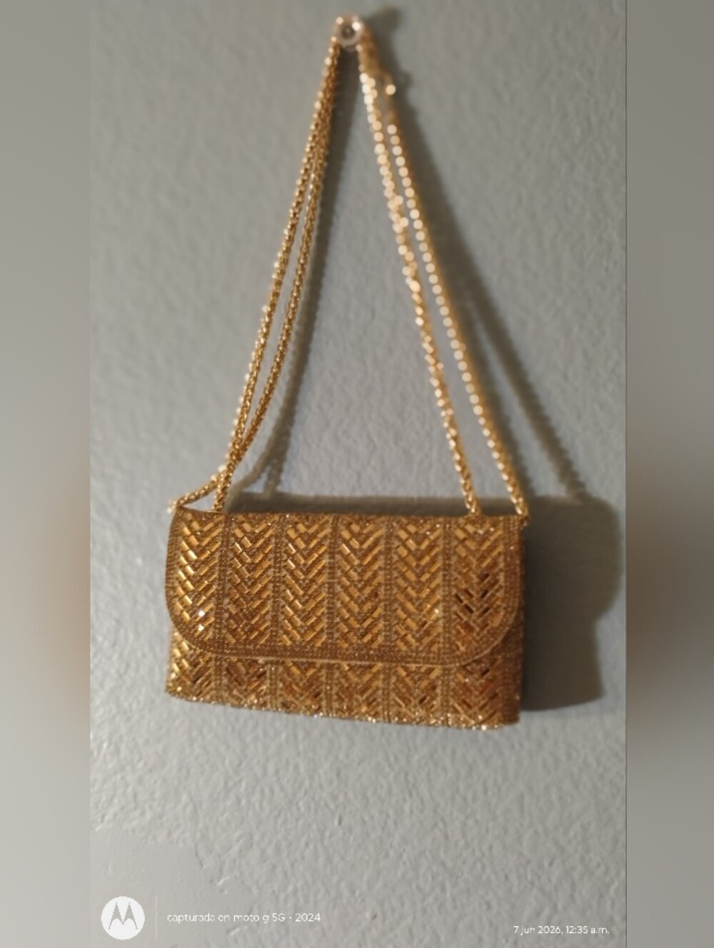 Elegant Gold Beaded Women's Bag